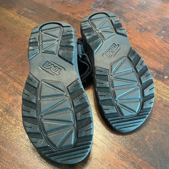 Teva Black Hiking Sandal Outdoor Boy Size 2 - Picture 6 of 8